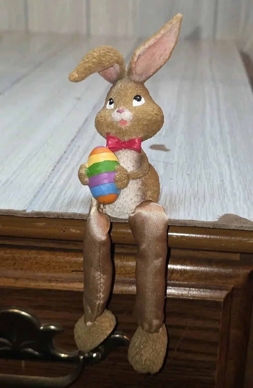 Vintage Wood Look Dangle Leg Easter Bunny Shelf Sitter With Rainbow Egg Cute